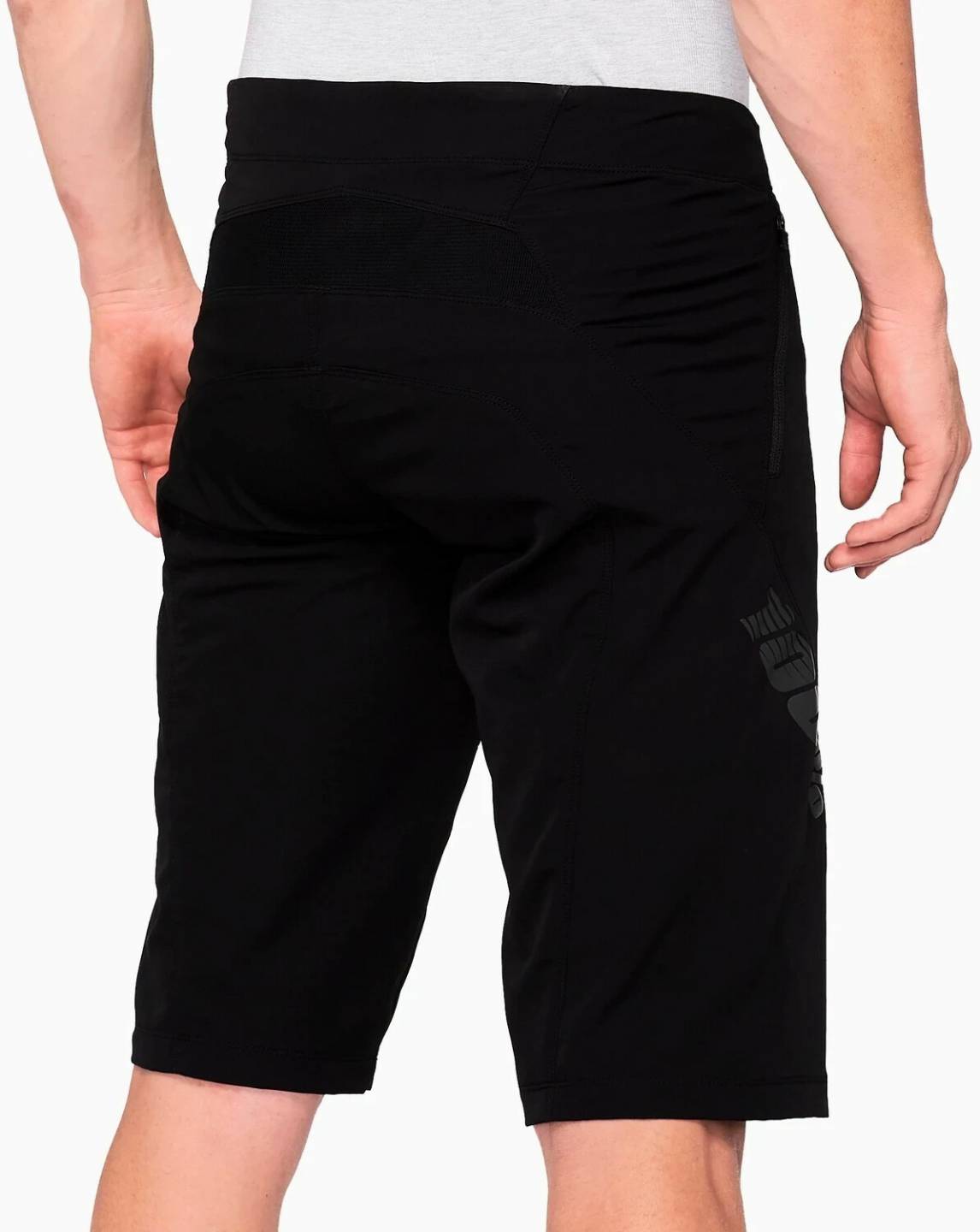 100% Airmatic Shorts Herren schwarz Fahrradbekleidung